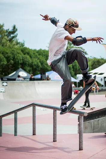 <!--daportsat-->

Afonso Nery - noseblunt slide.