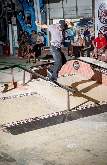 <!--dachi19quals-->

Sometimes we call this one the Chris Cole Grind.. Joe Petrucci pays a quick ode to the Cobra.
