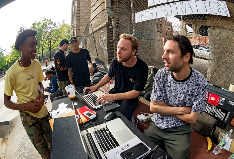 <!--danyc18practice-->

Turns out the Registration sign works.
