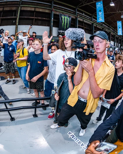 Tim Koster and fans patiently awaiting the announcement of top 3

<!--damnamnetherlandsday3-->