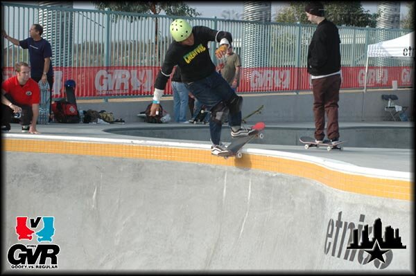 etnies Goofy vs Regular Bowl Jams