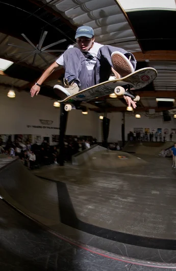 <!--dacm16-quals-->

Evan Wasser getting looser than a gold goose.