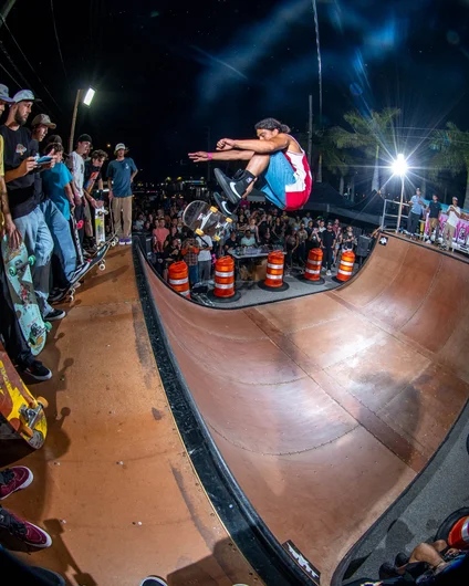 This one sealed it for Juan. Dropping in and straight to a frontside kickflip WAY ABOVE coping

<!--skatingacrossborders2022-->