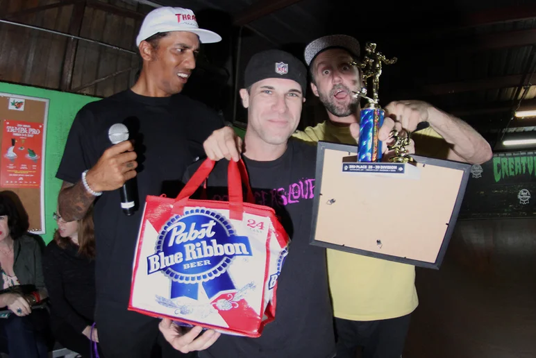 <!--ffombj-->

Time for the awards show. First the young bucks; 25-39. John Whiteman takes home 3rd place.
