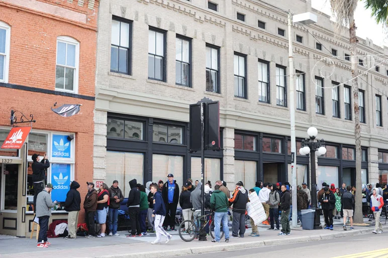 I was lucky enough to sleep in my bed last night.  Got there this morning to find this line, good and lively, many of which slept in their cars.<!-- SPoT 20 Year Nike SB Dunk Low Release -->