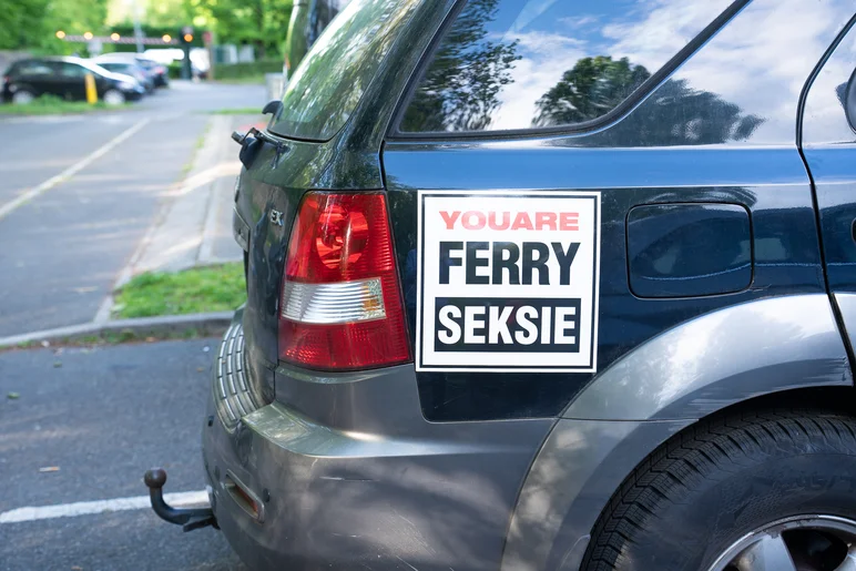 I also spotted this sticker and if you didn't know, now you know


<!--farnhigh2024-->