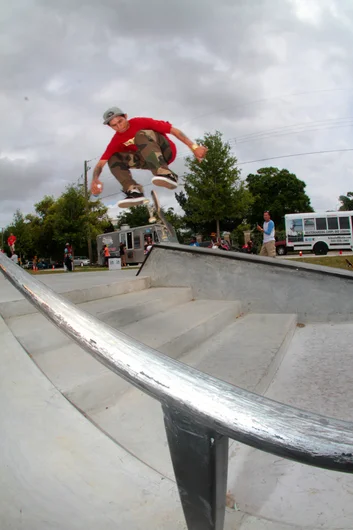 <!--brobowl2-->

Robby Kirkland did this Hardflip for the crowd. You can’t really win these events when you’re on the SPoT team.