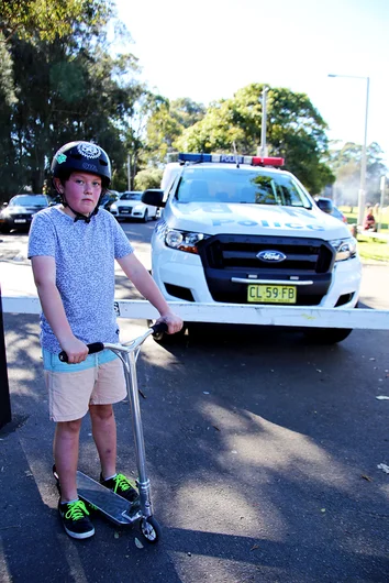 <!--daaus-qual-->

Two of the worst things.