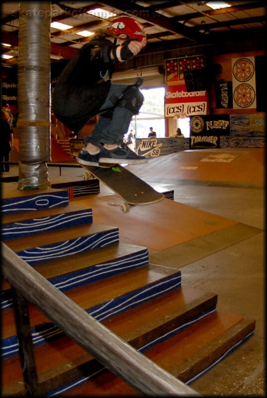 Tyler Hunger - kickflip