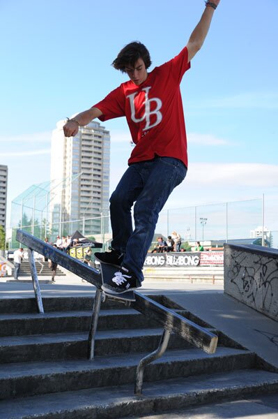 Sam Guay - frontside feeble