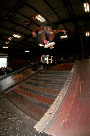 <!--bakerdemo-->

Cyril Killa with a Nollie Heelflip.