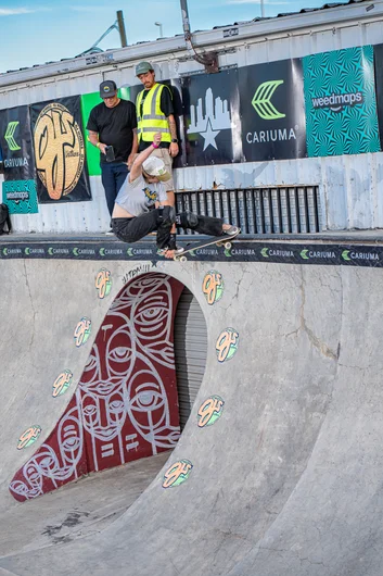 Ruby Lilley made the finals at the Women's Vert Comp and then skated Concrete Jam the next day. What a boss! Crailslide over the doorway

<!--tampapro24concretejam-->