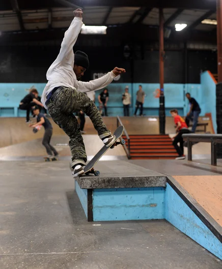 <!--vday16-->

I told you Chuck was charging—look at that form! Proper. Chuckie Woodard, frontside bluntslide on the ledge at Mach 20.