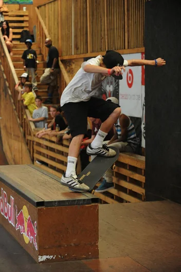 Nick Wallace is growing well into becoming an ATV.  You can find him on everything from the Mega to the vert to the street course.  That's a crooked grind.<!-- Back to School Bash 2012 Presented by Altamont -->