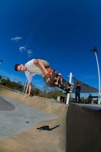<!--wh152-->

Backside air.