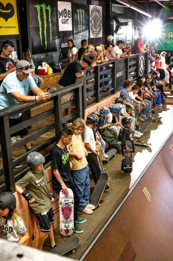 Here we are for the fourth and final All Ages Contest of the year, Harvest Jam 2023! The stands are already packed with kids and parents alike. Let’s kick this thing off!



<!--harvestjam2023-->