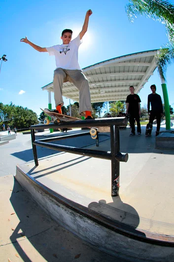 <!--wh152-->

The SPoT crew stopped by Lakeland skatepark before heading to Winter Haven for the Downtown Throwdown. Alejandro Over the Bar Front Smith.