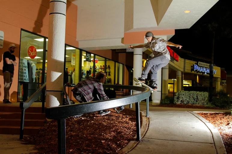 <!-- ffnwinterhavenjan14 -->
This curved rail was a legendary spot - Andrew Reynolds first 50-50'd this thing in 1996 in 411 Four Wheel Drive. Joe does a front board early pop out. 