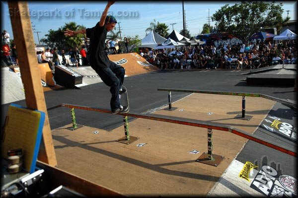 Evan Smith – frontside nosegrind pop out