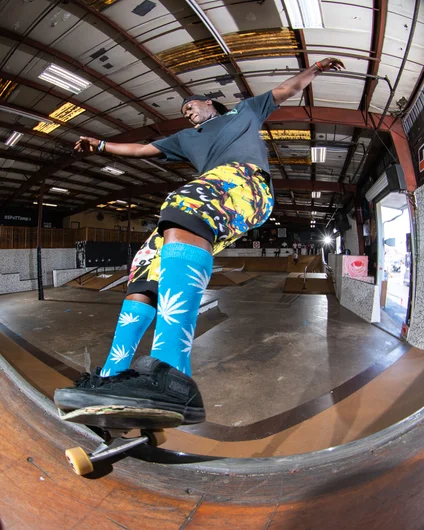 Tampa Timmy taking a break from Death Race practice for a front smith around the bend

<!--goskateday22-->