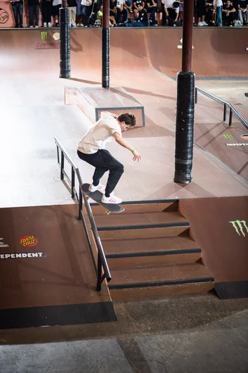 Vincent with the casual Switch Flip Backlip in a contest run, like it’s a walk through
the park.

<!--tampapro23day3-->