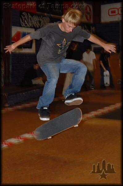 eS Game of SKATE at SPoT 2007