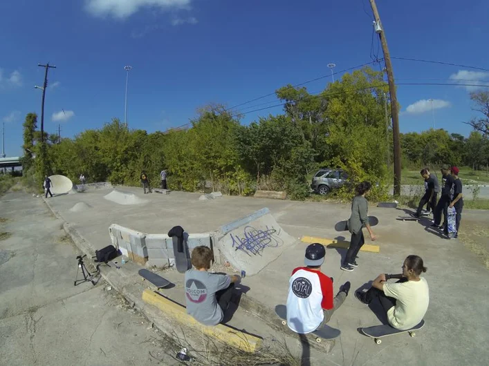 <!-- texasGoProNov13 -->

Who knows of a spot in Tampa we can make one of these?