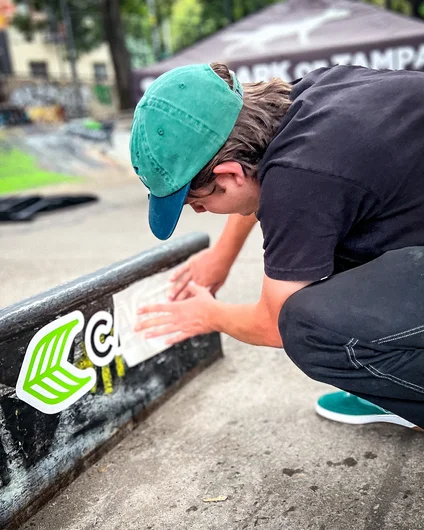 Marse Farmer was helping out with social media all weekend and throwing down some stickers.

<!--damnamnyc23-day2-->