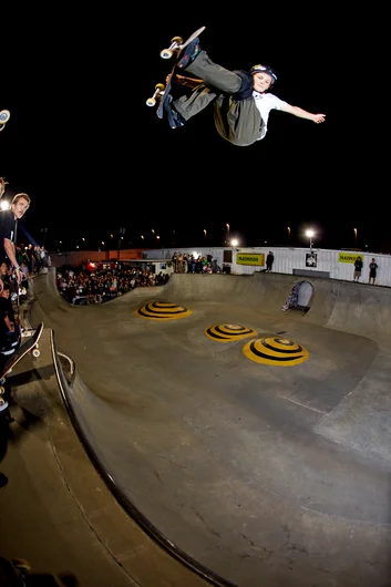 Hampus put the Madness in Madness Concrete Jam
<!--TampaAm21ConcreteJam-->