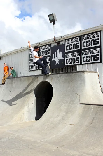 <!--bff2018-->

Ronnie Sandoval basically destroyed the Concrete Course all by himself. He even helped dry the puddles after it rained. A true Professional. Nose grind over the Hole.
