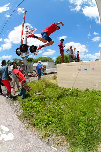 <!--gsd16-->

A lot of the time this is what happens when you come here thinking you’re gonna shut it down but don’t snap an ollie yet. That's red on red violence.