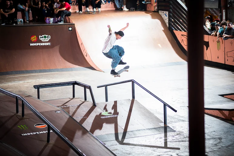 Gio was rockin the Nollie Big Frontboard, but for the finals he stepped it up to Front
Blunt!

<!--tampapro23day3-->