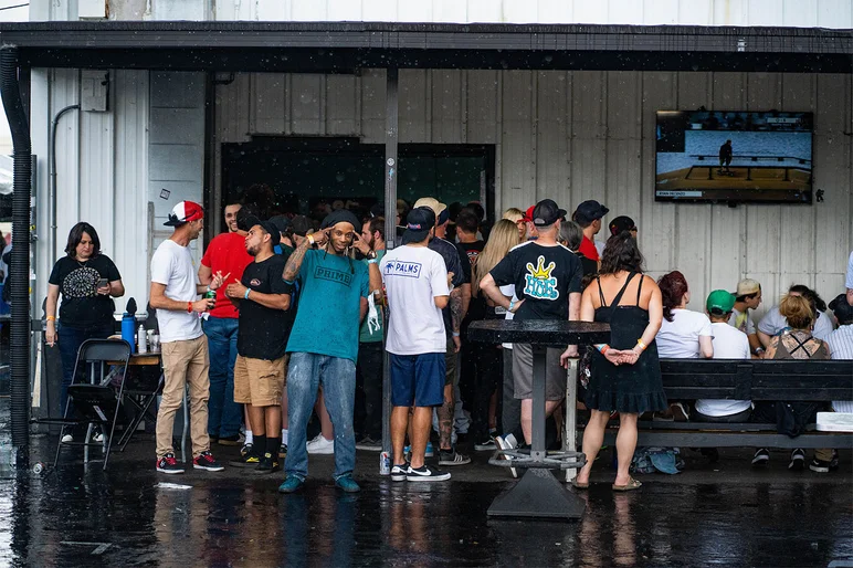 The rain did a number on the outside courtyard. Skaters and fans alike took cover under the awnings to escape it.

<!--tampapro22madnessbowljam-->