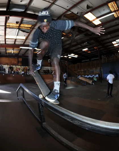 <!--hj2014-->

Zion Wright is a freak of nature. Everything he does looks effortless and smooth. I guess the crook transfers he was doing on this rail weren't difficult enough, so he decided to grab his board and yank a few over. Zion took first place in the sponsored division.

