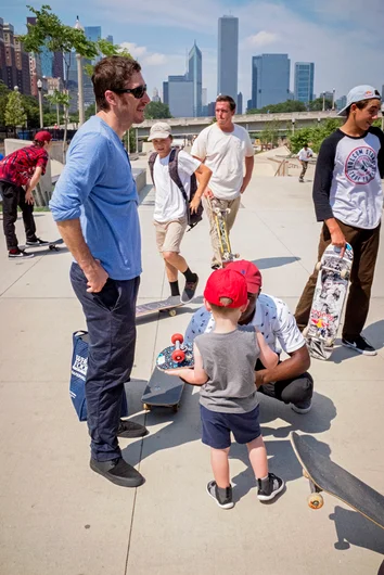 <!--da-chi16-->

Steve Berra sighting on the way out.