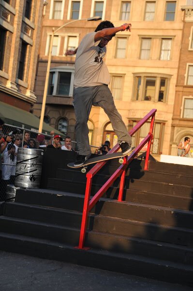 Vans Downtown Showdown: Vincent Alvarez