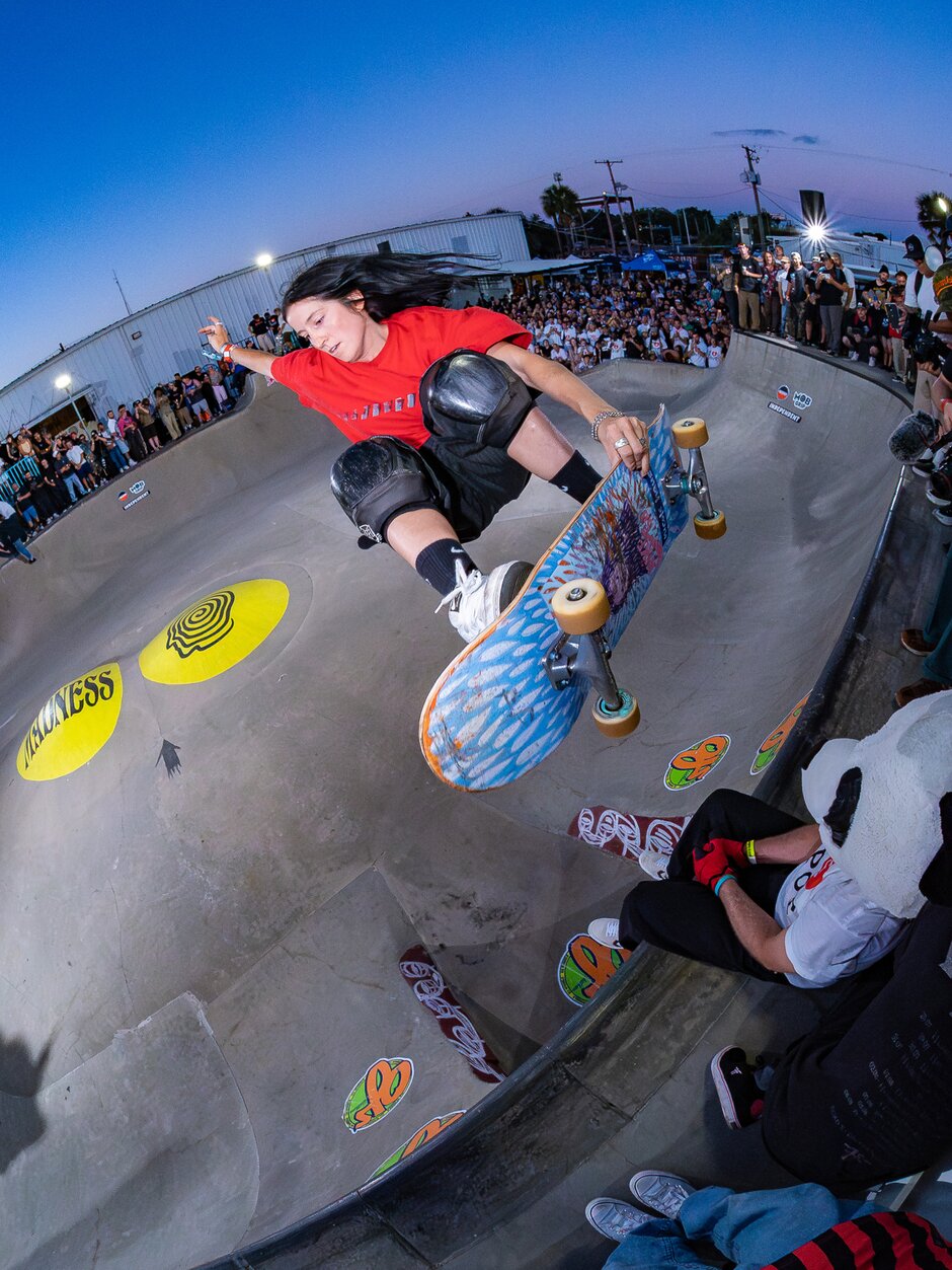 Nicole - Real Proper Frontside