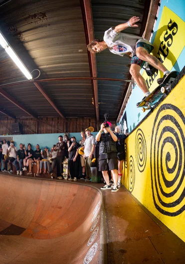 Jaime was talk of the weekend. I said on another photo that he looked like he left a boxing match - this is looking more like Wrestlemania.

<!--tampapro22madnessbowljam-->