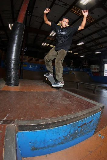 <!--consxpolar17-->

Josh Wilson - FS Nosegrind