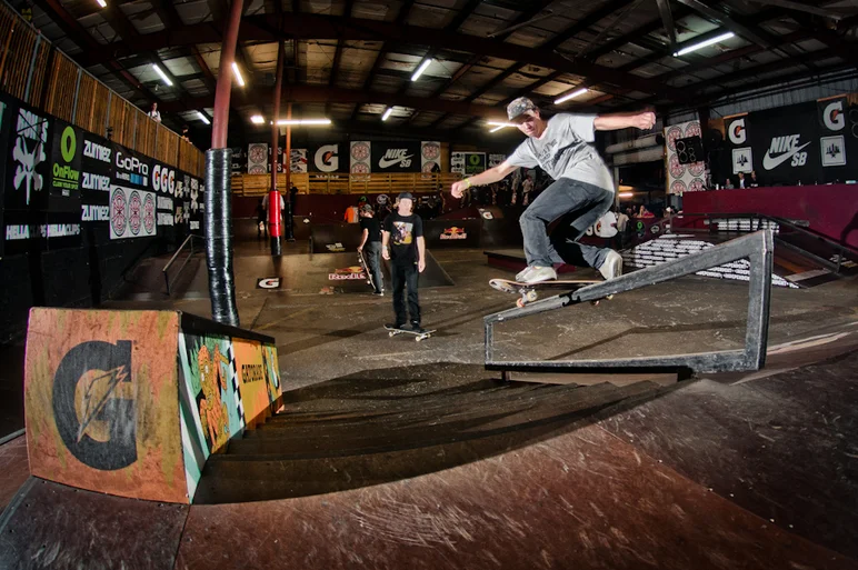 <!--ta14-sd-->

No rules Tanner VanVark front boards up handrails.