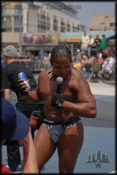 Silver Ball Guy on Venice Beach