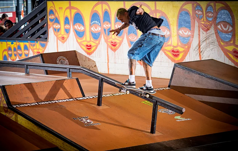 Leopard head Gabryel Aguilar Switch Front Blunts the rail.
<!--TampaAm21Qualifiers-->