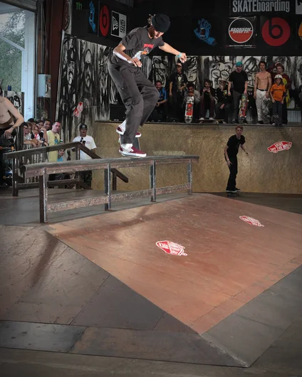 <!--cotc19besttrick-->

Malique Simpson : Front Crook Pop-Over.