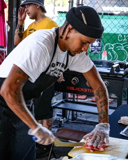 Mante chopping it up for the Bros.

<!--curaleaf420-2024-->