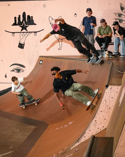 SPoT team rider Keenan around the corner followed closely by local legend Brandon Knowles

<!--clashofthecrews23-->