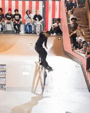 Myles Makes It Look 