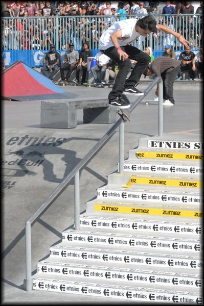 Taylor Smith - kickflip back lip