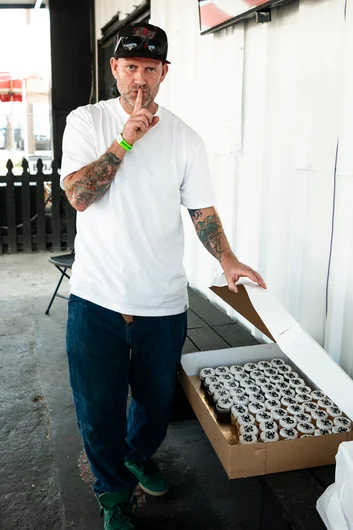 …And he’s got a special lil’ surprise too.. Shhhhh, don’t tell no one!

<!--tampapro23day1-->