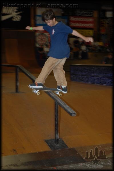 Alex Pellegrino - frontside boardslide