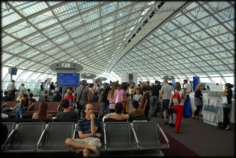 Layover in Paris